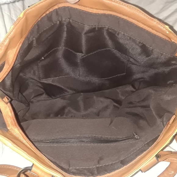 Large Ecosse Handbag/Purse with multi-zippers - Picture 5 of 6